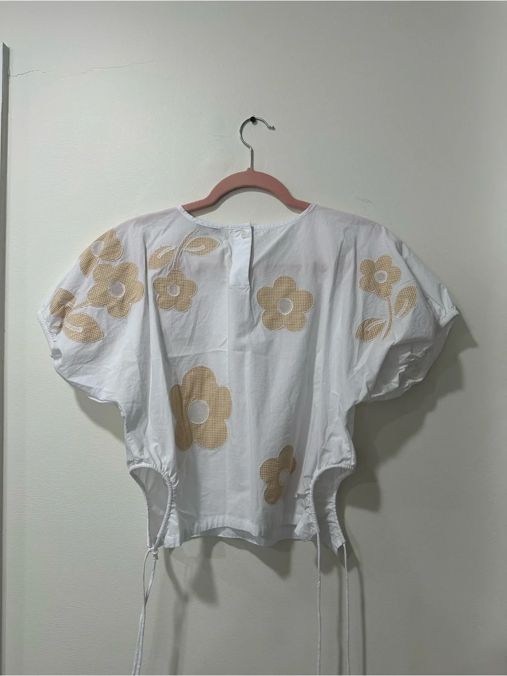 Madewell Poplin Gingham Embroidered Flower Puff Sleeve Cut Out Top